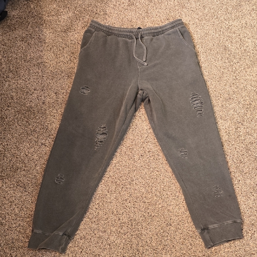 Men's Distressed Gray Jogger Pants